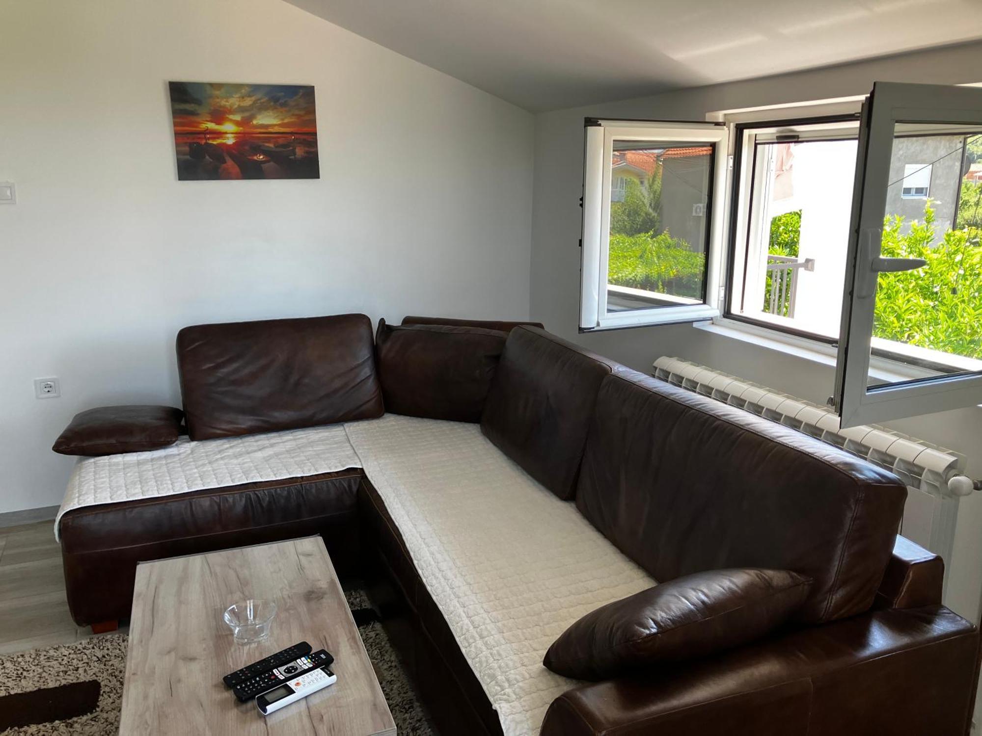 Ferienwohnung Cozy, Fully Equipped, Free Parking&Wifi, Quiet, 2Bd Podgorica Exterior foto